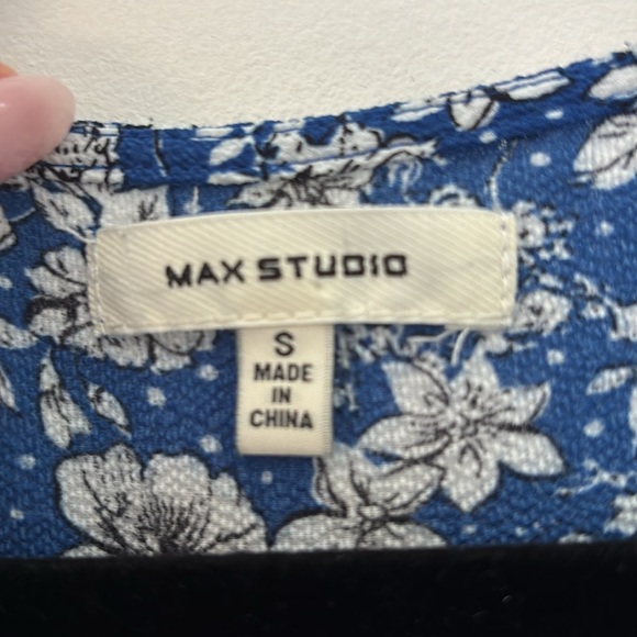 Blue Floral Midi Dress - Picture 2 of 6